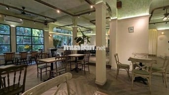 BIỆT THỰ MẶT TIỀN HOA PHƯỢNG - KINH DOANH TỰ DO