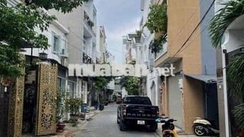 Nhà đẹp cho thuê 3 tầng (4m x 15m) có 5 phòng ngủ ô tô vô nhà