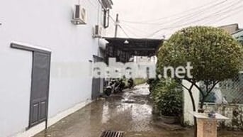 BÁN NHÀ HÓC MÔN - Ô TÔ ĐẬU CỬA - DT KHỦNG - GIÁ CỰC RẺ