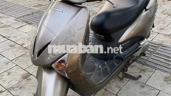 Lead fi còn rin nguyên vẹn.