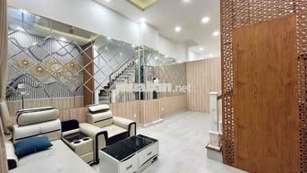 Cho thuê nhà tốt mặt tiền xe hơi quận 7 ❤️