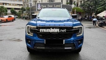 Ford Everest Sport Xanh đưa trước 350tr nhận xe
