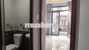 Cho thuê nhà mới Nguyễn Đình Chiểu, quận 3, nhà 3PN giá 16 triệu