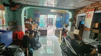 BÁN NHÀ HUỲNH TẤN PHÁT KẾ BÊN PHÚ MỸ HƯNG,dt:130m giá 5,9tỷ