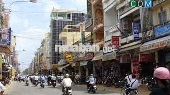 Cho thuê nhà 2 tầng đường Lý Thái Tổ ngang 6m7