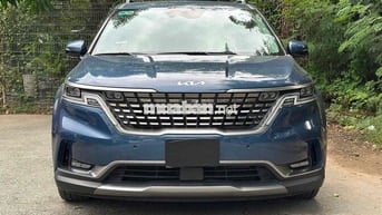 chính chủ bán carnival 2.2D sig 7 chỗ odo 20.000km