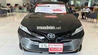 TOYOTA CAMRY 2,5 Q ĐEN 2021 bảo hành chính hãng