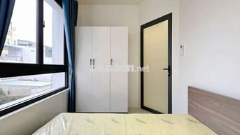 CĂN HỘ CỬA SỔ LỚN, MÁY GIẶT RIÊNG_NƠ TRANG LONG_GẦN BÀ CHIỄU_GIÁP Q1