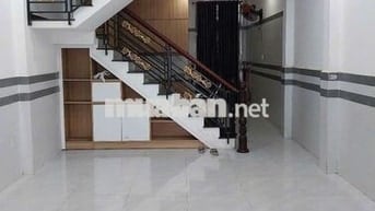 Nhà 2mt trước sau hẻm 6m thông 4x14m 2lầu 4pn 3wc. Pham van Chieu gv