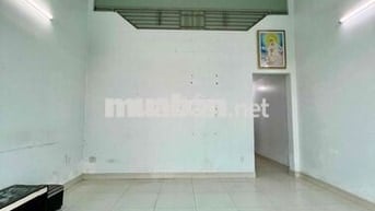 Nhà Sạch Sẻ DT 6x15 1Trệt 1Lửng 2Pn 2Wc Sân Đậu Xe Nhà Thông Thoáng