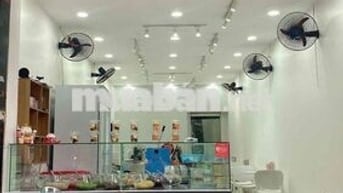 Cho thuê nhà mặt phố Trương Định DT 43m, MT 4m