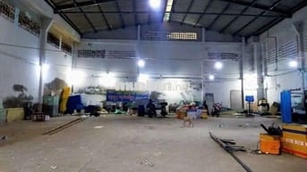 CHO  THUÊ  KHO  XƯỞNG ( 370m2) LÊ TRỌNG TẤN. QUẬN  TÂN  PHÚ