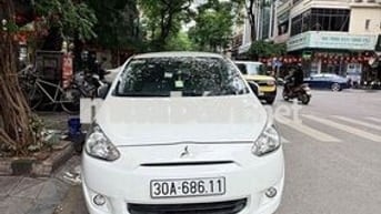 Bán xe ô tô Mitsubishi Mirage 2015 màu trắng