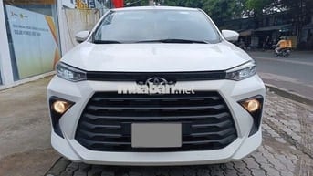 Toyota Avanza 2023 số tự động màu trắng rin