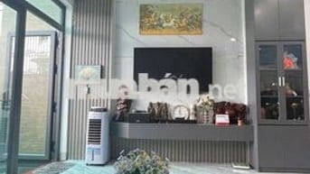 🔥 Nhà hẻm 177 Ynue - Cách Bệnh viện Vùng Tây Nguyên 2km !
++