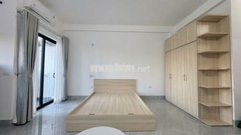 CHO THUÊ STUDIO FULL ĐỒ BAN CÔNG SIÊU RỘNG NGAY GA METRO MINH KHAI