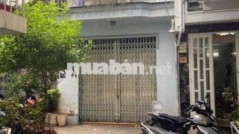 nhà nhỏ tiện gia đình ít người