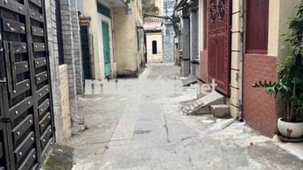 Gấp bán, nhà 75m2, 4 tầng 4PN, Huỳnh Văn Bánh giáp Quận 1, hẻm thông