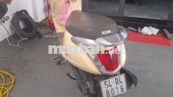 SYM Tay ga màu Vàng kem