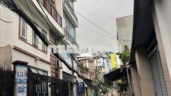 1 ĐỜI CHỦ- HIẾM LÔ GÓC HẺM XE TẢI SÁT MẶT TIỀN - PHÙ HỢP XÂY CHDV MỚI