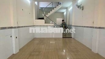 NHÀ RỘNG RÃI SẠCH SẼ DT 4*20, TRỆT LẦU 3PN, HẺM XE HƠI, GẦN NGÃ TƯ GA