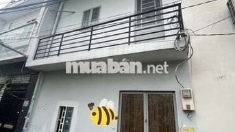 Nhà nhỏ HXH , tiện ích bao la , giá rẻ lắm lun . Lê Đình Cẩn , BT