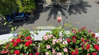 𝐂𝐇Í𝐍𝐇 𝐂𝐇Ủ 𝐂𝐇𝐎 𝐓𝐇𝐔Ê 𝐂𝐇𝐃𝐕