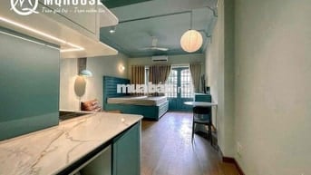 Căn Hộ Sang Xịn Ngay Vòng Xoay Dân Chủ, Ban Công, Đủ Nội Thất,