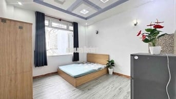 Cho Thuê Căn Hộ Cửa Sổ Full Nội Thất Rộng 27m2 Gần Đạu Học Bách Khoa