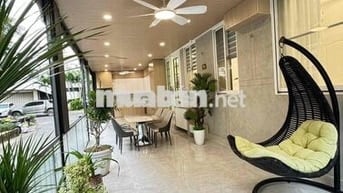 BÁN CĂN HỘ GROUND HOUSE SKY GARDEN 3. SỔ HỒNG CẦM TAY - GIÁ 9.8 TỶ