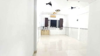 CĂN HỘ NGAY AEON Q8 FULL NT DỌN VÀO Ở NGAY,CHO NUÔI THÚ CƯNG