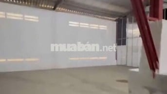Kho diện tích 500m2 cần cho thuê gấp ở Nguyễn Tất Thành có pccc