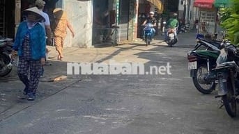 nhà mặt tiền ngang 6,5m khu phố ẩm thực quận 6