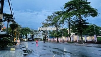 MẶT TIỀN PHẠM THẾ HIỂN (ĐƯỜNG 30M) - KDC PHÚ LỢI - 5X24M NGAY TRƯỜNG