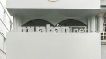 CHO THUÊ NHÀ GÓC 2MT NGUYỄN HIỀN Q3,  DT 5x10M, TRỆT 3 LẦU, 28 TRIỆU