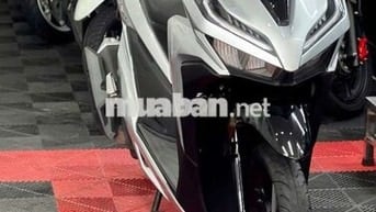 Vario150 ĐKLĐ:2022 hết đời, BS93 xe 9 chủ ký giấy.