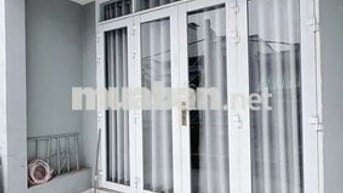 CHỈ nhỉnh 6 T.ỷ - Nhà Q7 5p qua Q4 - 66m² - Dòng tiền 16tr/tháng