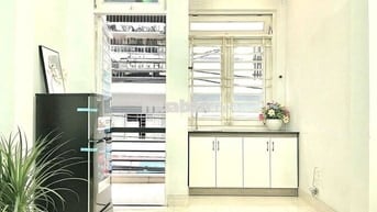 Phòng ban công giá rẻ chỉ 5tr5 - Trung tâm quận Phú Nhuận - Cô Bắc