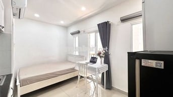 PHÒNG FULL NỘI THẤT NGAY CHỢ LÝ PHỤC MAN - THANG MÁY