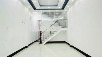 Nhà lầu 3 phòng hẻm 140 Lý Tự Trọng