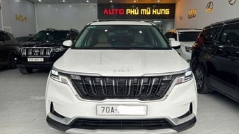 Carnival Luxury 2.2D 2024 Đi 11.000km Zin 100%