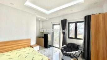 Ở NGAY! CĂN BAN CÔNG MỚI NGAY CÔNG VIÊN GIA ĐỊNH FULL NT - THANG MÁY