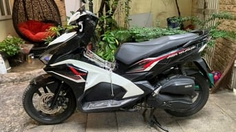 Gia đình bán xe Honda Air Blade đang sử dụng