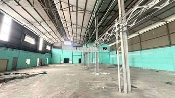 CHO  THUÊ  KHO  XƯỞNG ĐƯỜNG CONTAINER (475 m2)  QUẬN  TÂN  PHÚ