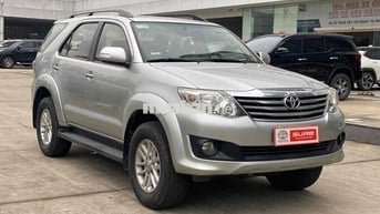 Toyota Fortuner 2013 2.7V 4x2 - 75000 km