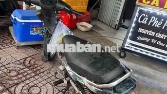 cần bán xe wave 2.2tr.   xe lôi+móc 4.5tr