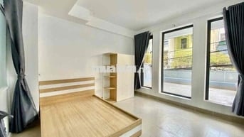 Căn hộ đầy đủ nội thất, trung tâm tân bình