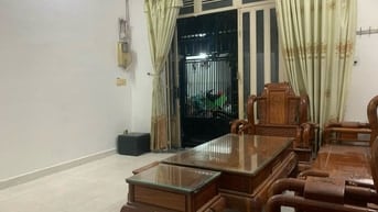 Chính chủ cần cho thuê nhà nguyên căn 84m2 gồm 2pn, 2wc 9tr/tháng