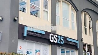 Bán nhanh căn 62m2 2pn2wc nội thất dính tường giá 2,38 tỷ