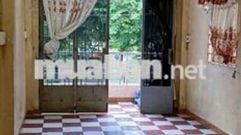 Cho thuê 1 tầng 45m2 nhà mặt tiền q6 đương Phan Văn Khỏe